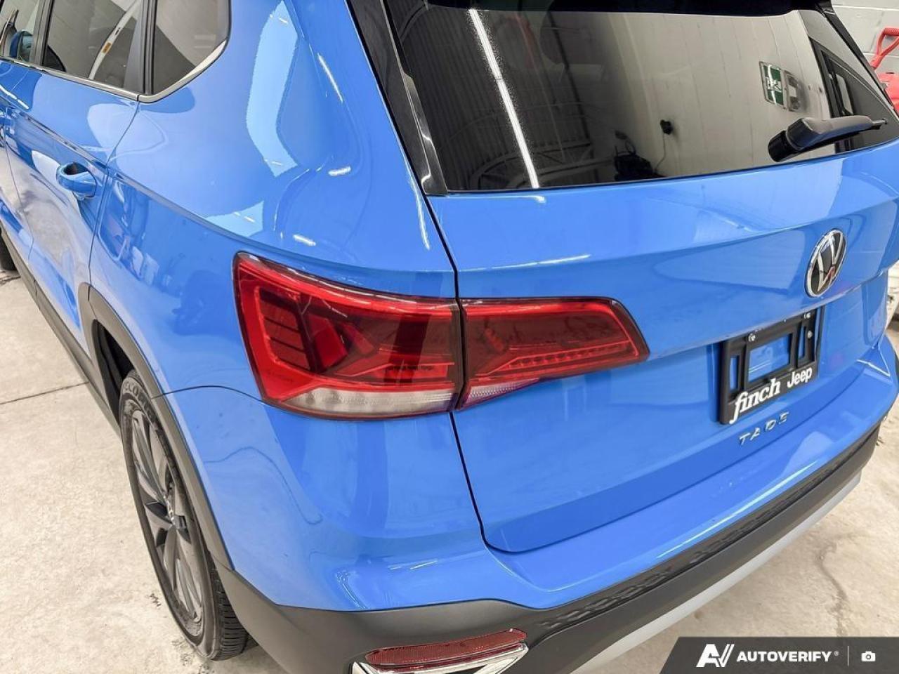 2024 Volkswagen Taos Comfortline 4dr Front-Wheel Drive Photo