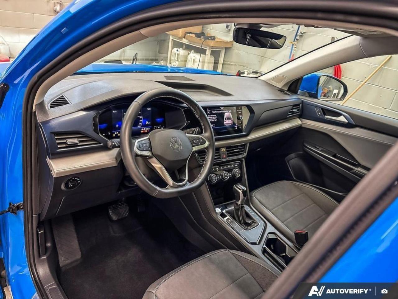 2024 Volkswagen Taos Comfortline 4dr Front-Wheel Drive Photo