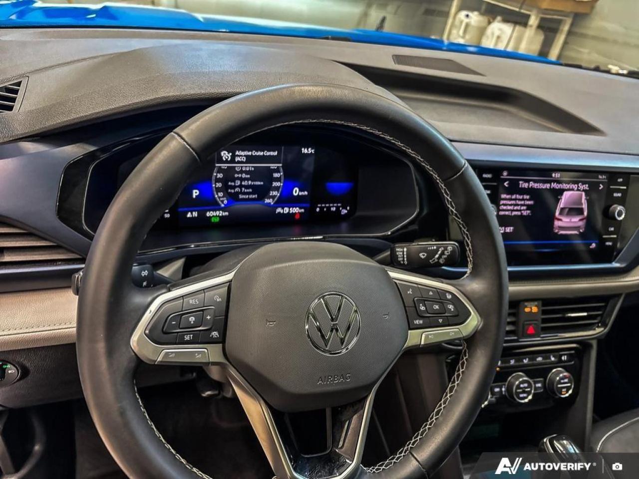 2024 Volkswagen Taos Comfortline 4dr Front-Wheel Drive Photo