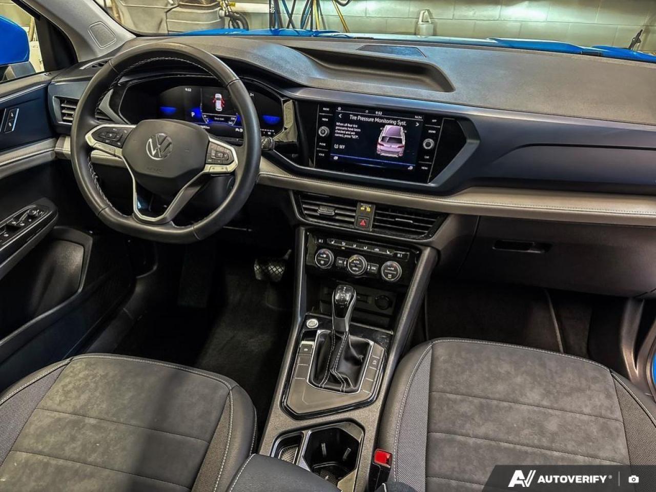 2024 Volkswagen Taos Comfortline 4dr Front-Wheel Drive Photo