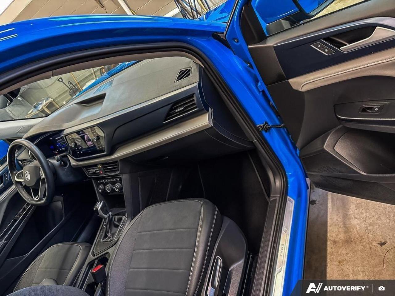 2024 Volkswagen Taos Comfortline 4dr Front-Wheel Drive Photo