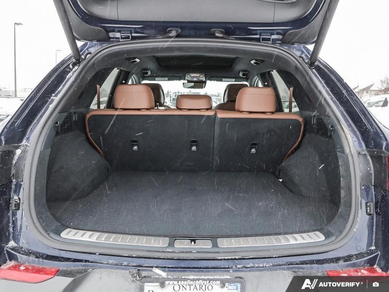 2026 Genesis GV70  Photo