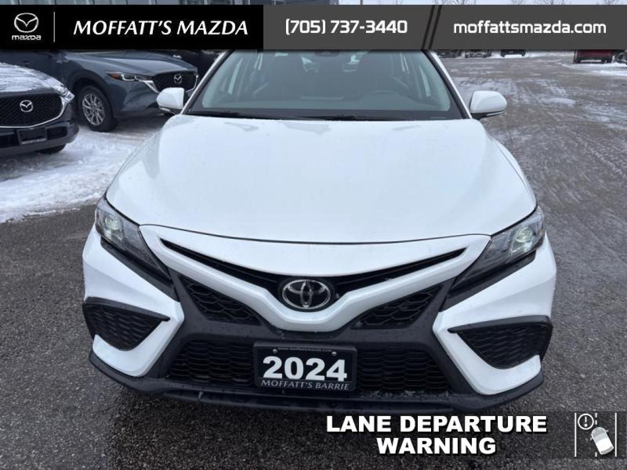 2024 Toyota Camry SE Photo