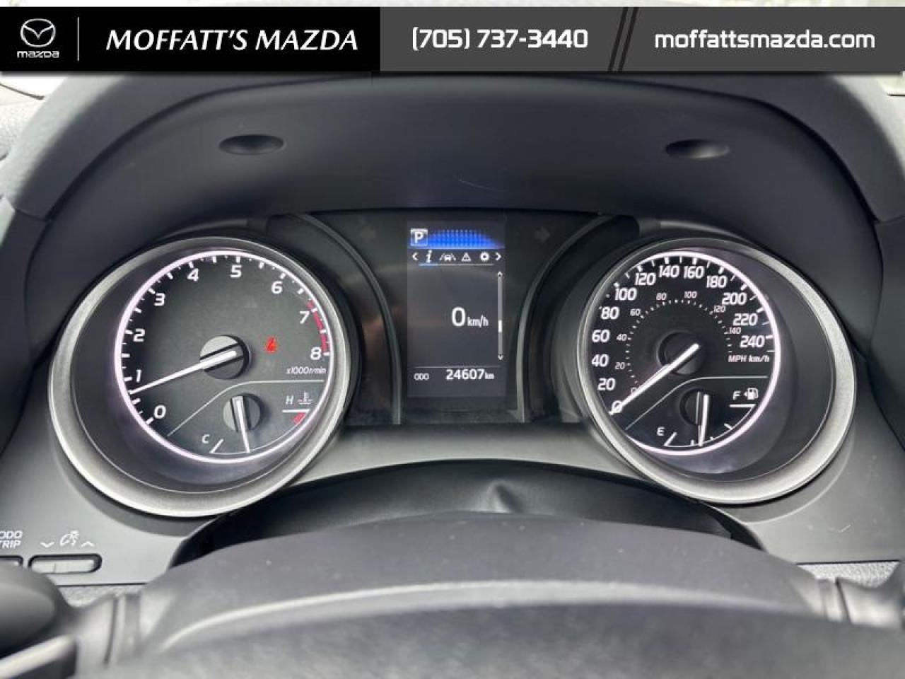 2024 Toyota Camry SE Photo