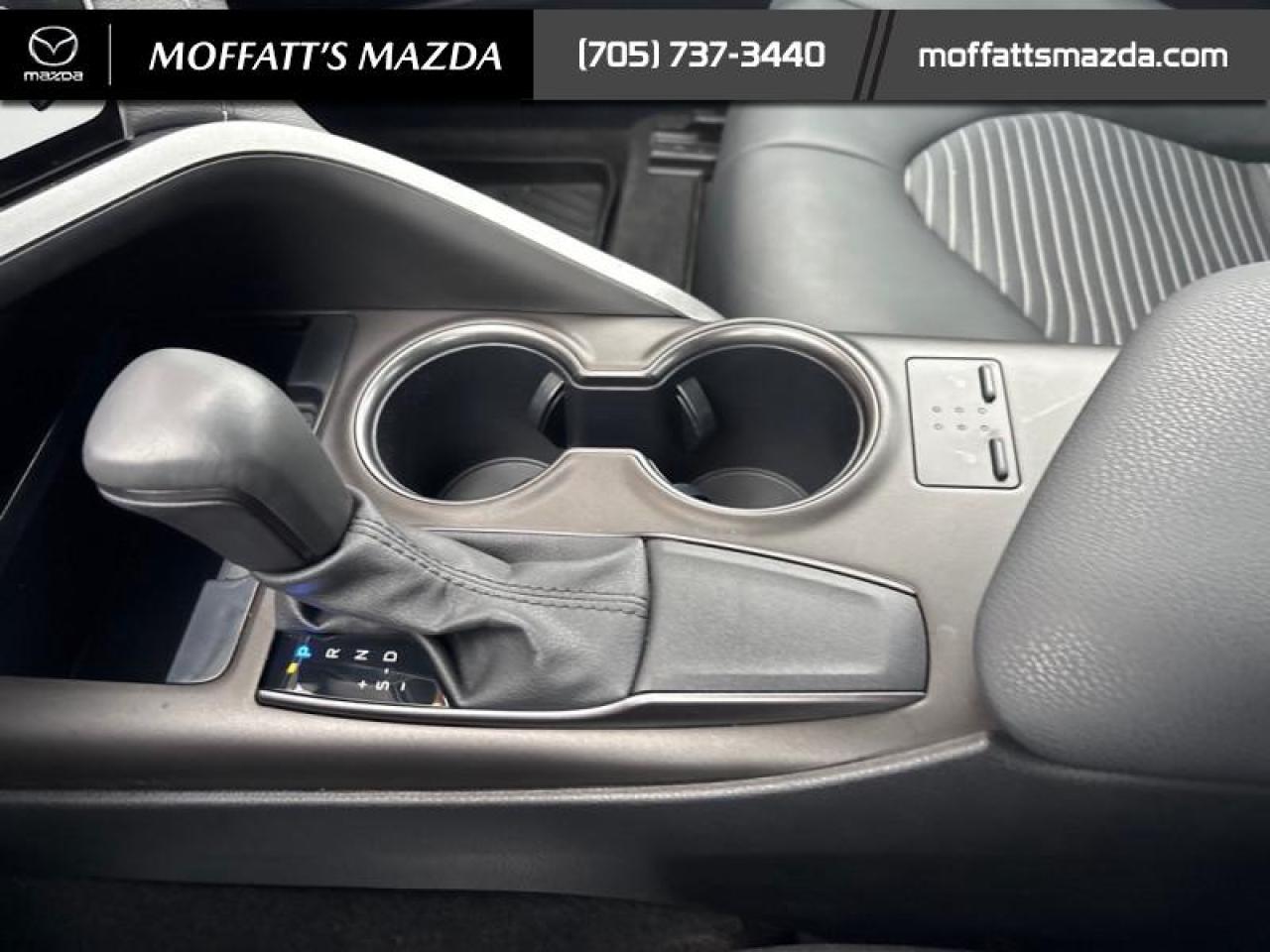 2024 Toyota Camry SE Photo