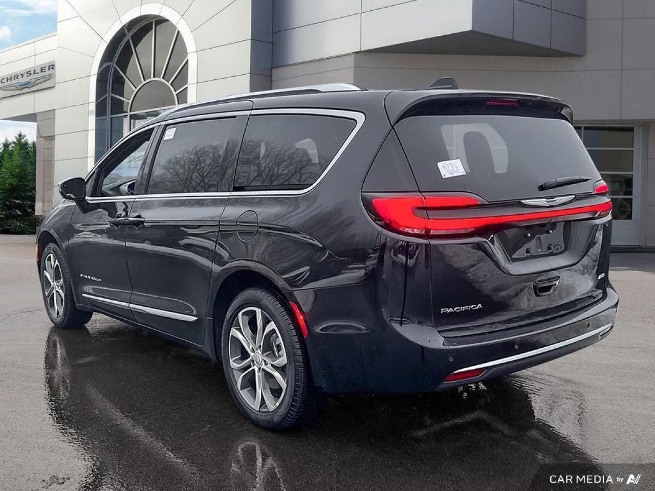 2026 Chrysler Pacifica Pinnacle All-Wheel Drive Passenger Van Photo