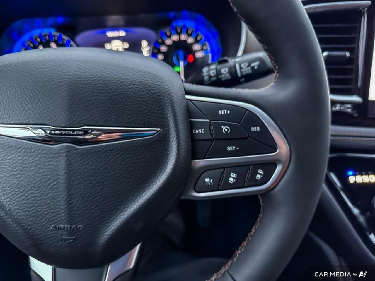 2026 Chrysler Pacifica Pinnacle All-Wheel Drive Passenger Van Photo