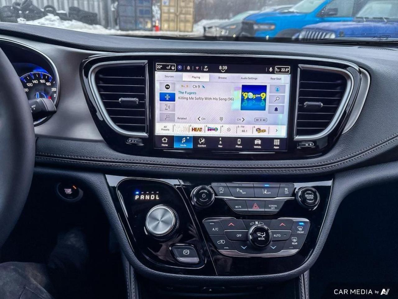 2026 Chrysler Pacifica Pinnacle All-Wheel Drive Passenger Van Photo