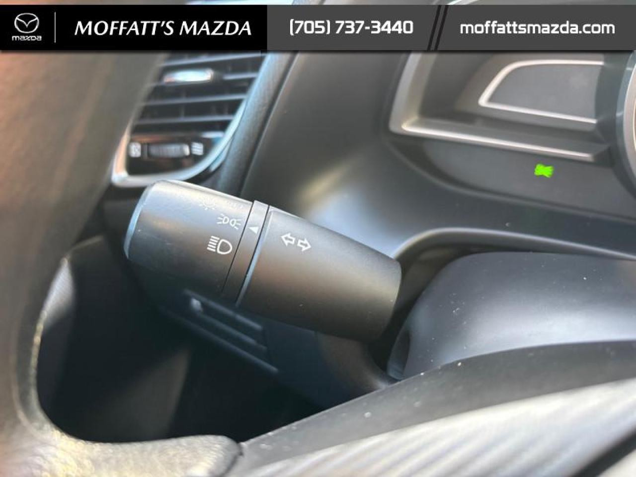 2014 Mazda MAZDA3 GX-SKY Photo