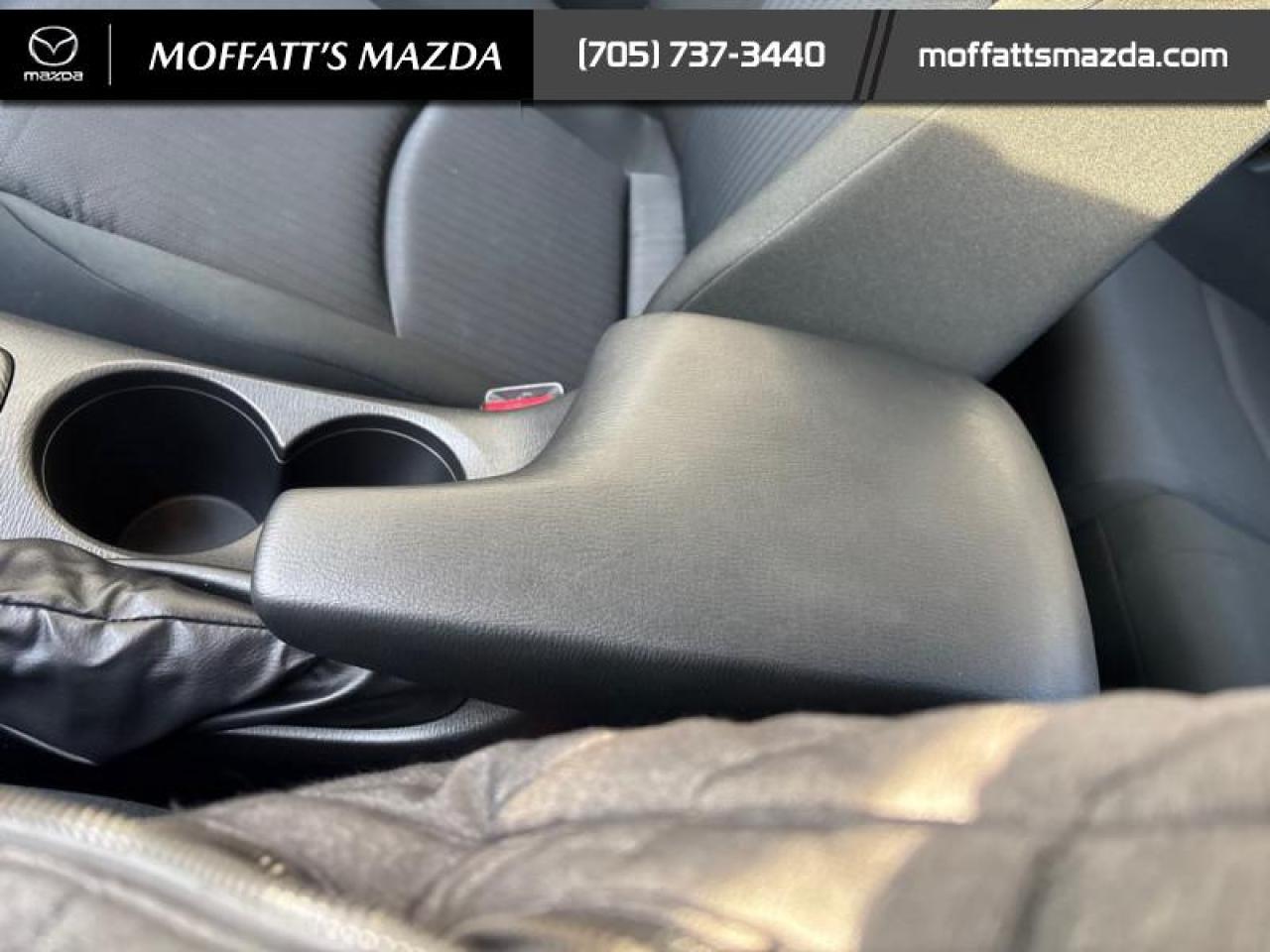 2014 Mazda MAZDA3 GX-SKY Photo