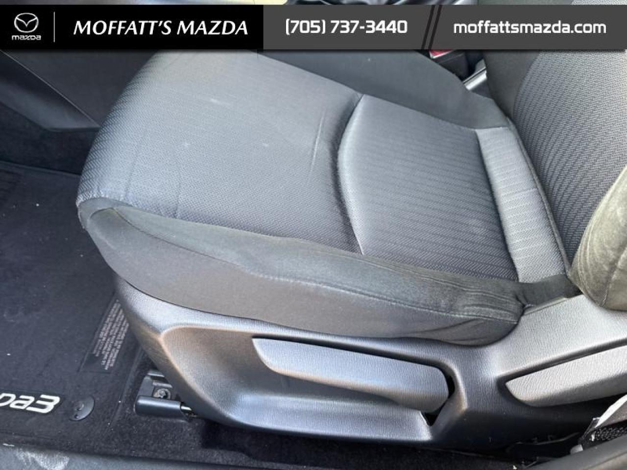 2014 Mazda MAZDA3 GX-SKY Photo