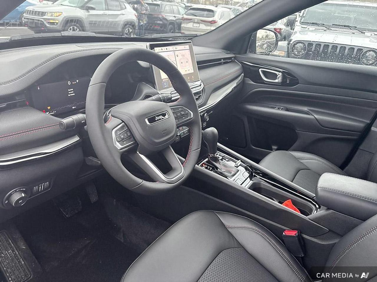 2026 Jeep Compass Trailhawk 4dr 4x4 Photo