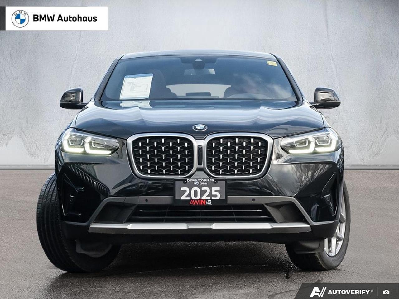 2025 BMW X4 xDrive30i Sports Activity Coupe Photo1