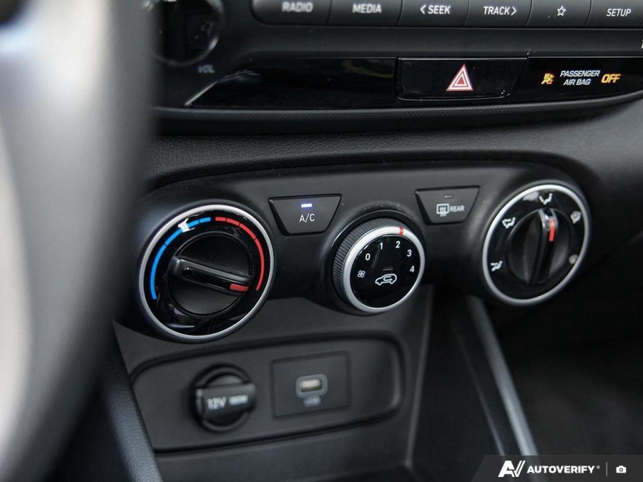 2020 Hyundai Venue Essential 4dr Front-Wheel Drive Photo