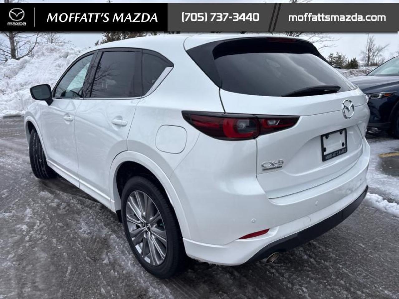 2022 Mazda CX-5 Signature Photo2