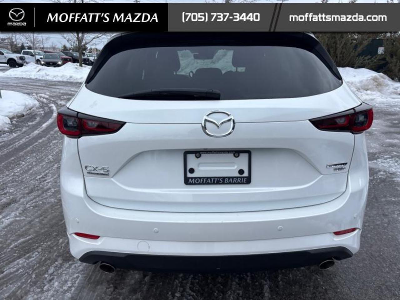 2022 Mazda CX-5 Signature Photo3
