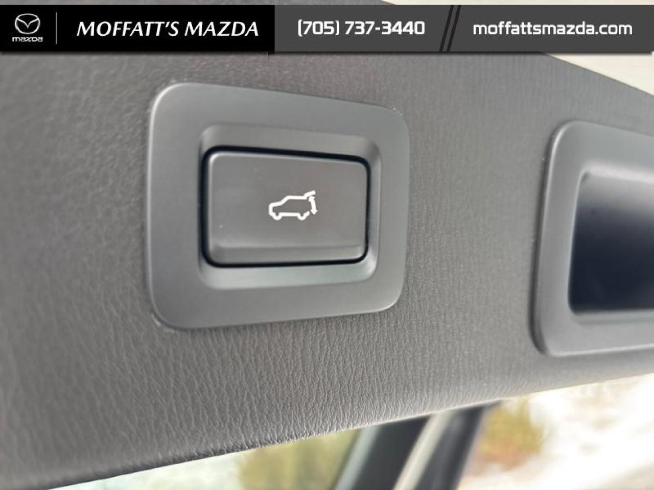 2022 Mazda CX-5 Signature Photo