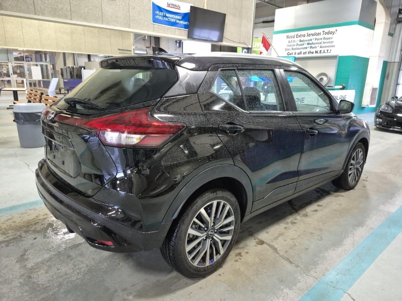 2025 Nissan Kicks Play SV 4dr Front-Wheel Drive Photo3