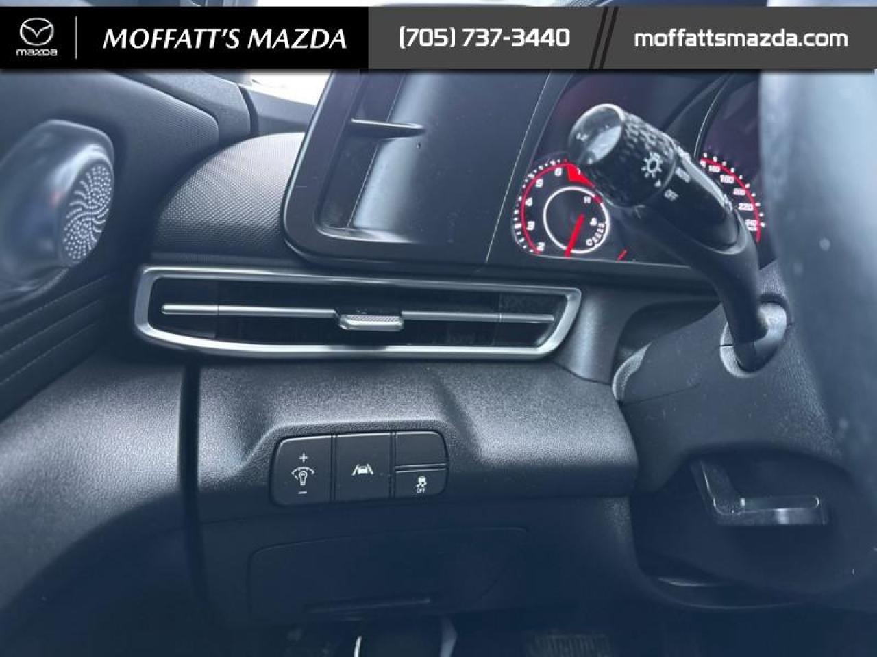 2022 Hyundai Elantra Preferred Photo