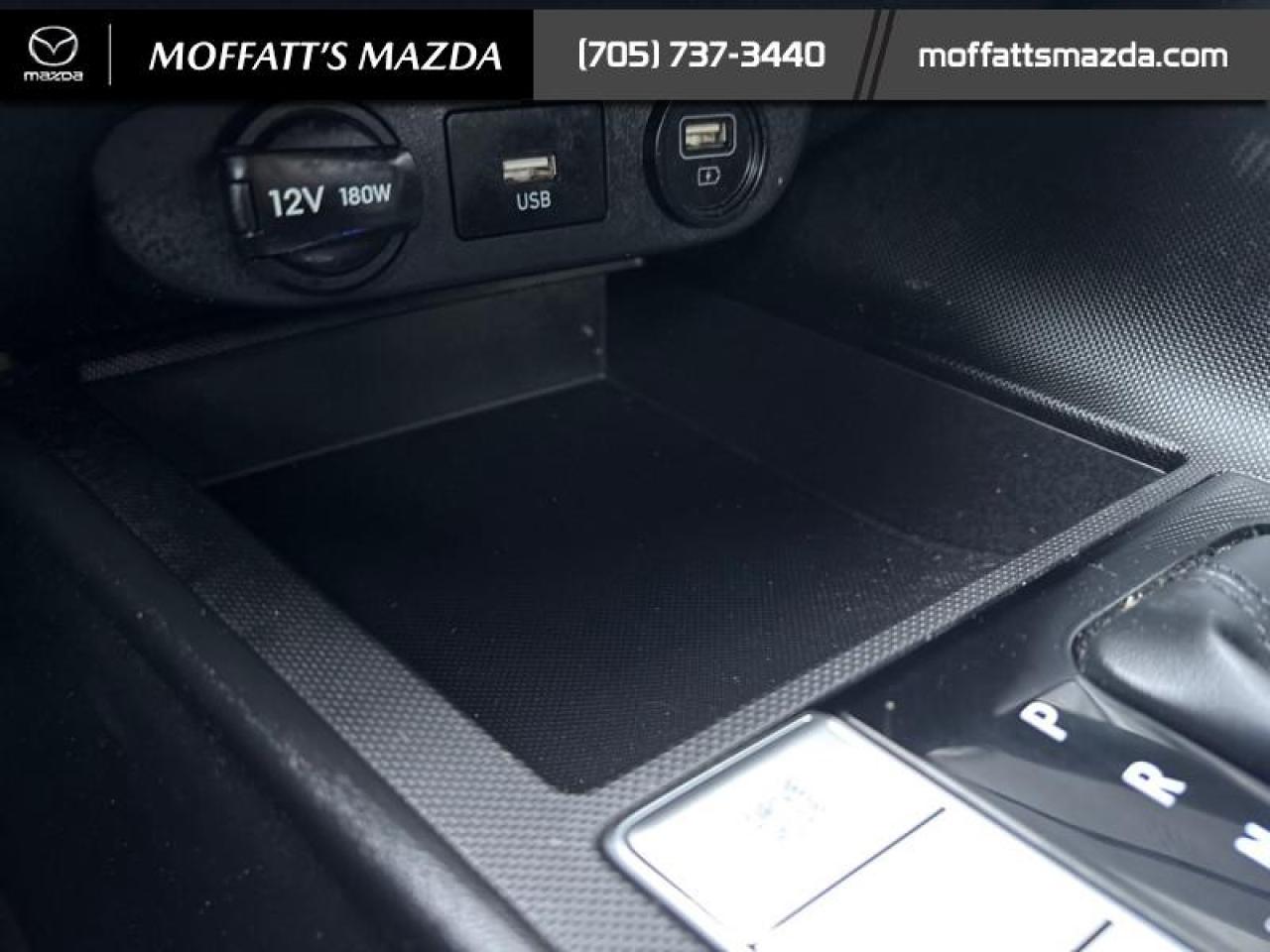 2022 Hyundai Elantra Preferred Photo