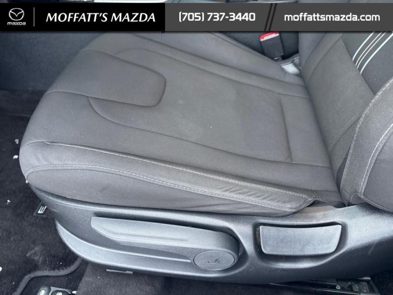 2022 Hyundai Elantra Preferred Photo