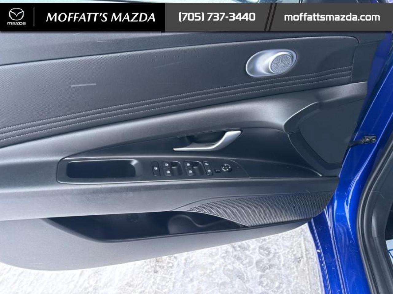 2022 Hyundai Elantra Preferred Photo