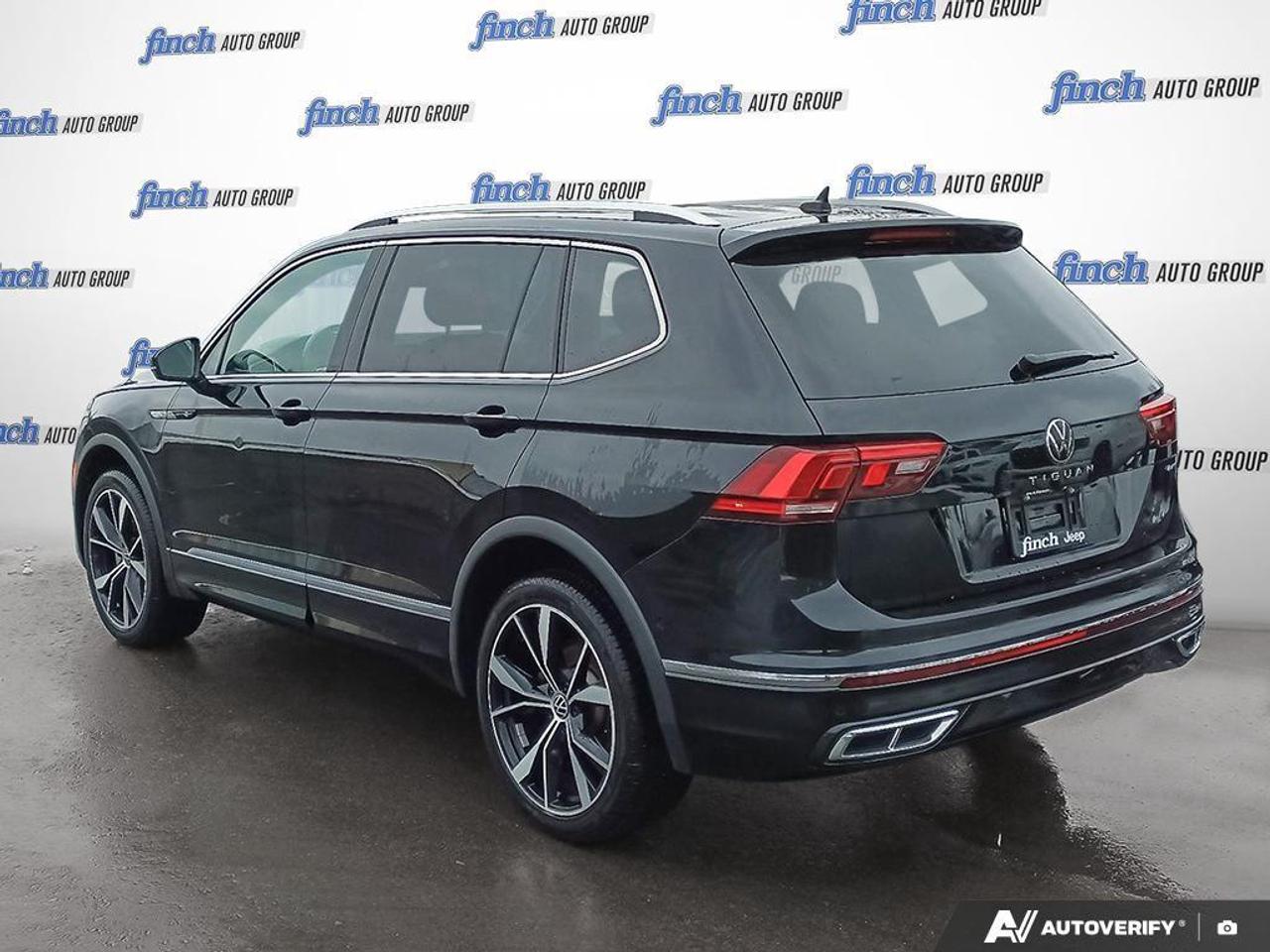 2024 Volkswagen Tiguan Highline R-LINE 4dr All-wheel Drive 4MOTION Photo3