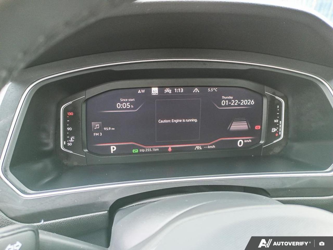 2024 Volkswagen Tiguan Highline R-LINE 4dr All-wheel Drive 4MOTION Photo