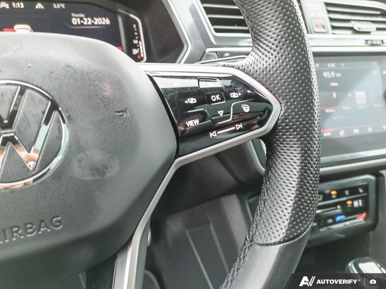 2024 Volkswagen Tiguan Highline R-LINE 4dr All-wheel Drive 4MOTION Photo