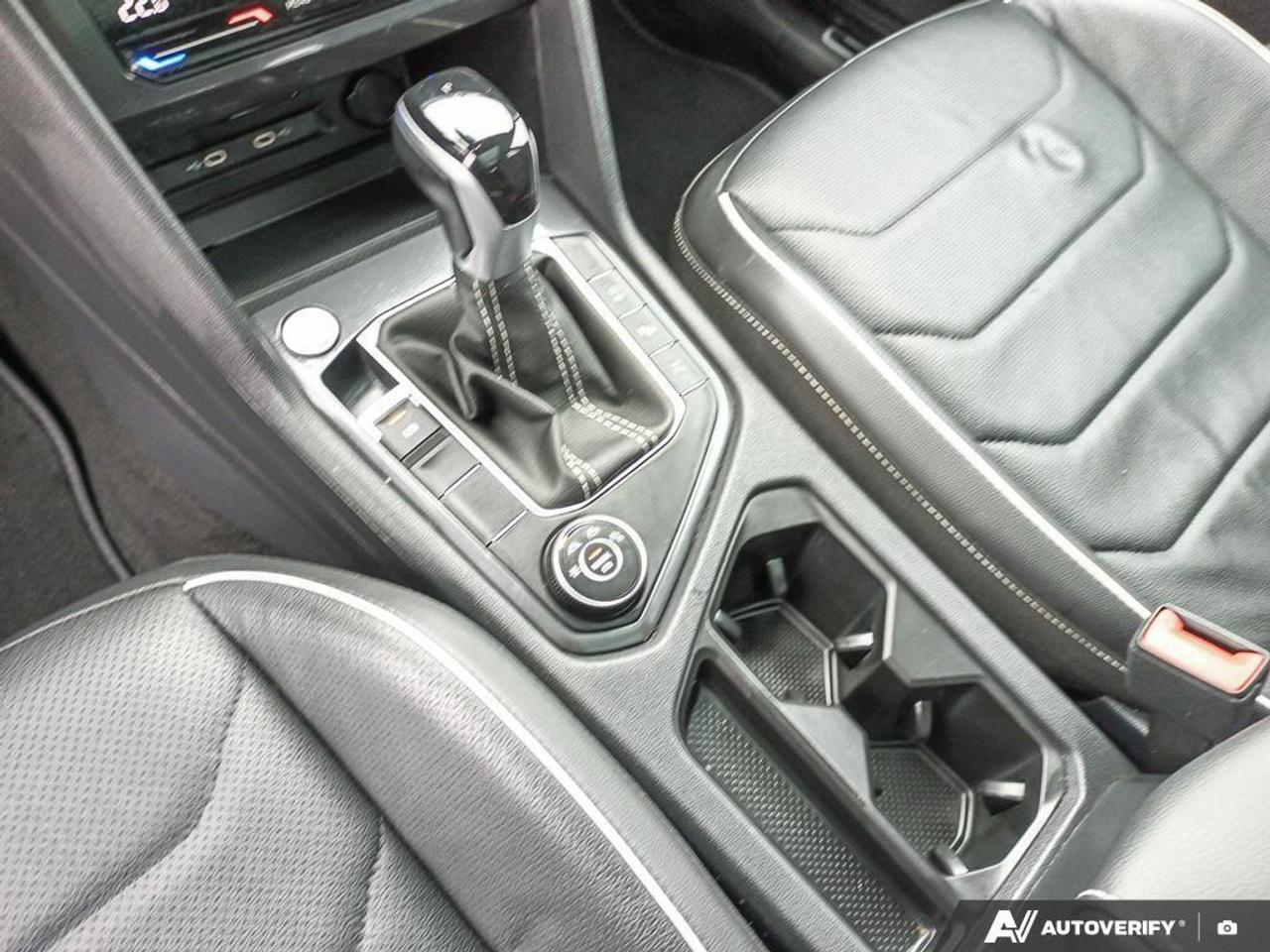 2024 Volkswagen Tiguan Highline R-LINE 4dr All-wheel Drive 4MOTION Photo