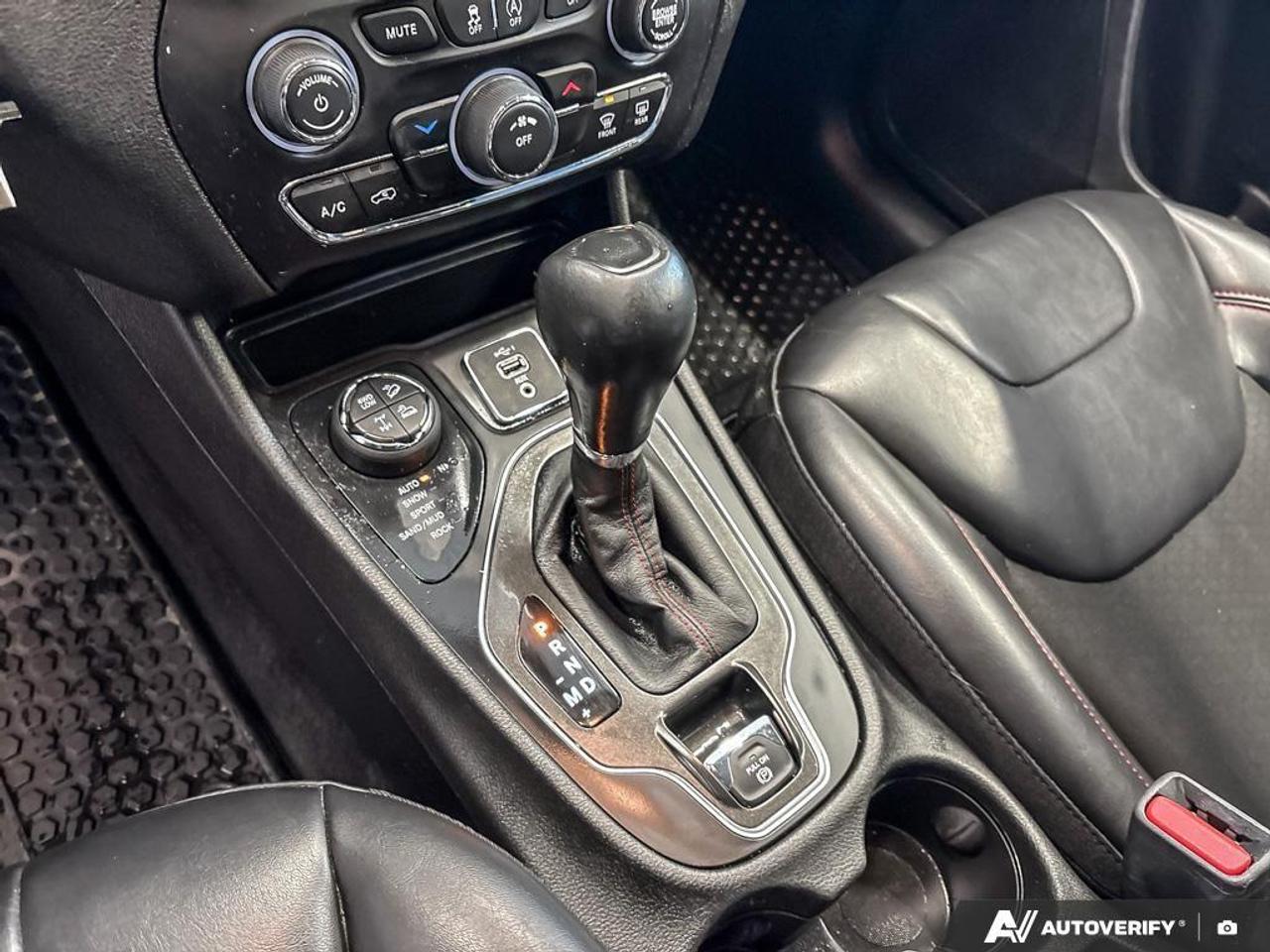 2020 Jeep Cherokee Trailhawk 4dr 4x4 Photo