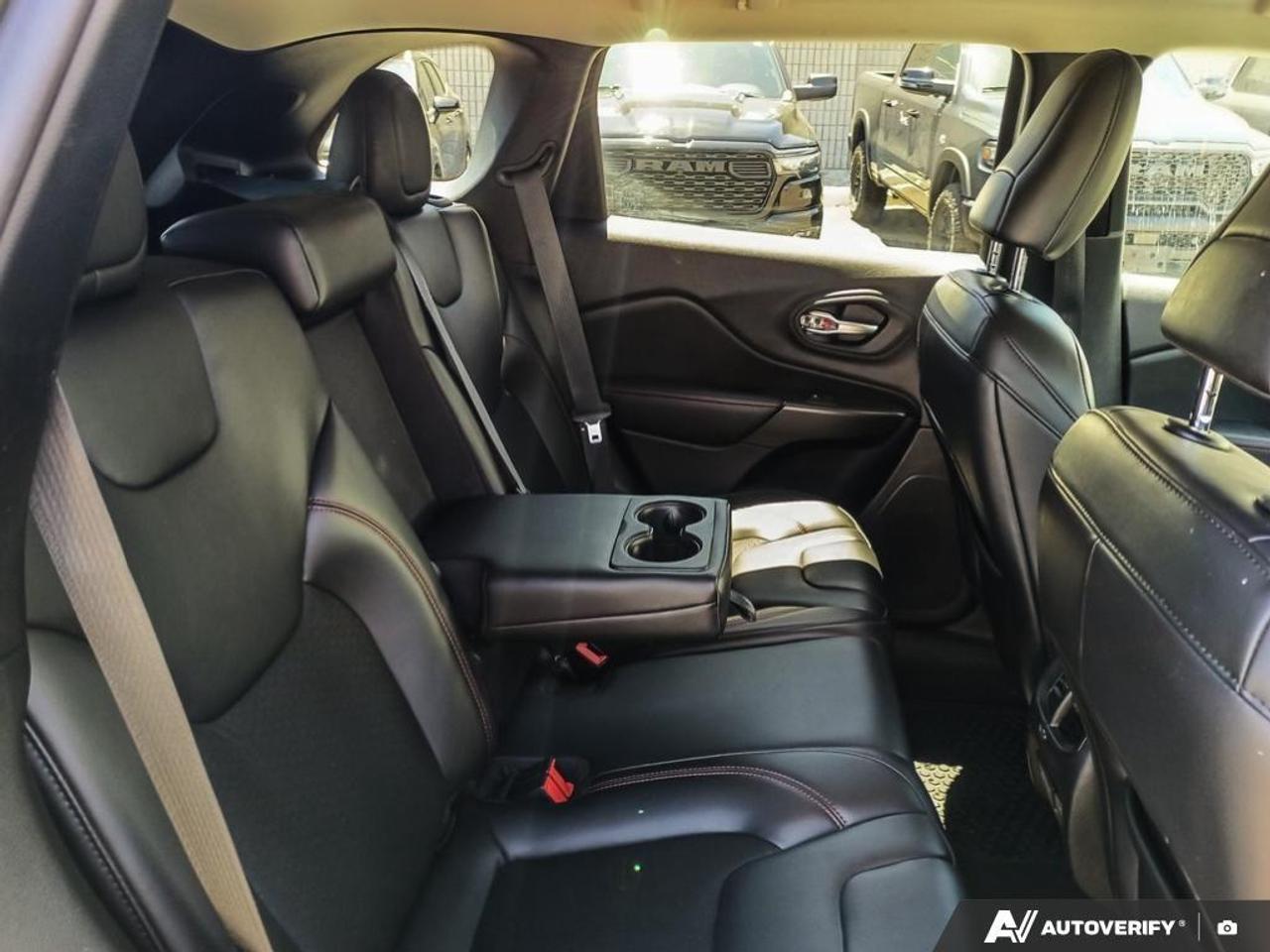 2020 Jeep Cherokee Trailhawk 4dr 4x4 Photo