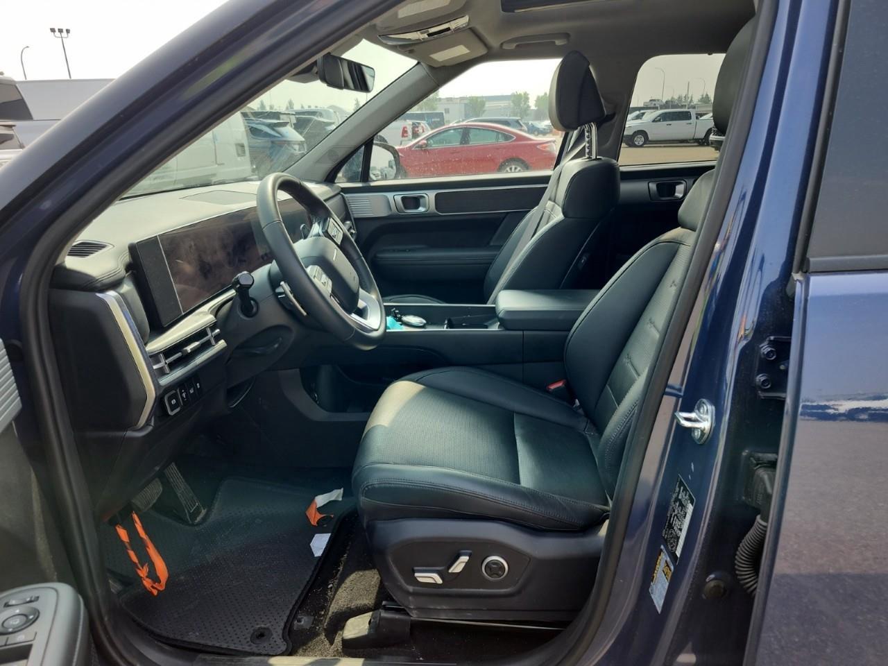 2025 Hyundai Santa Fe XRT 4dr All-Wheel Drive Photo4