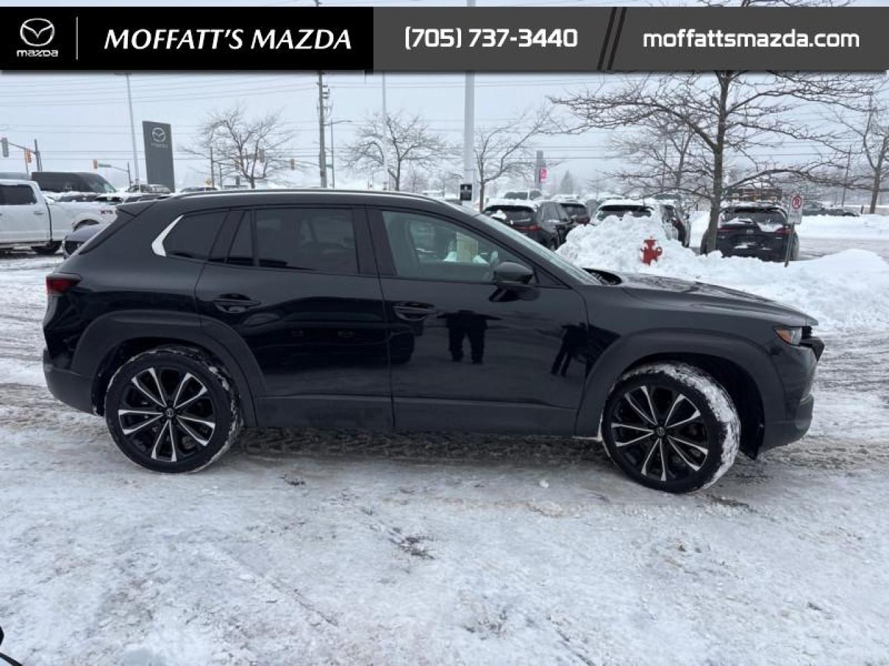 2023 Mazda CX-50 GT Photo