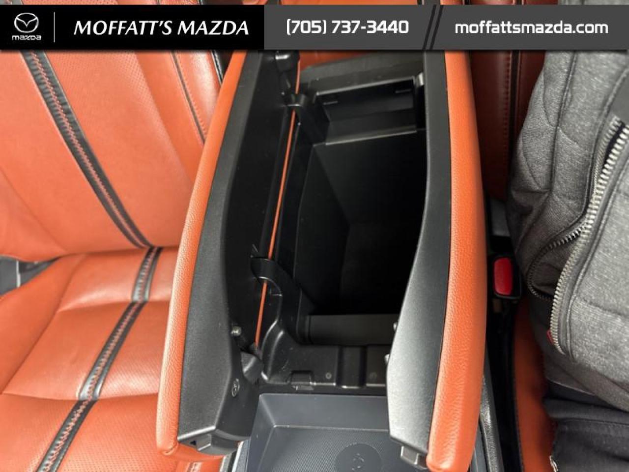 2023 Mazda CX-50 GT Photo