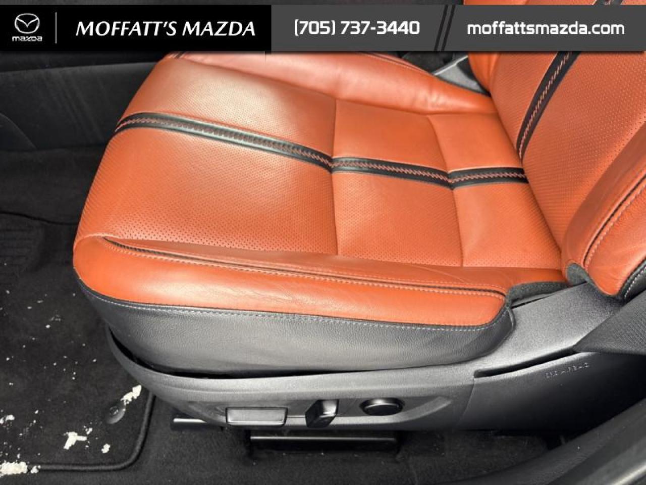 2023 Mazda CX-50 GT Photo