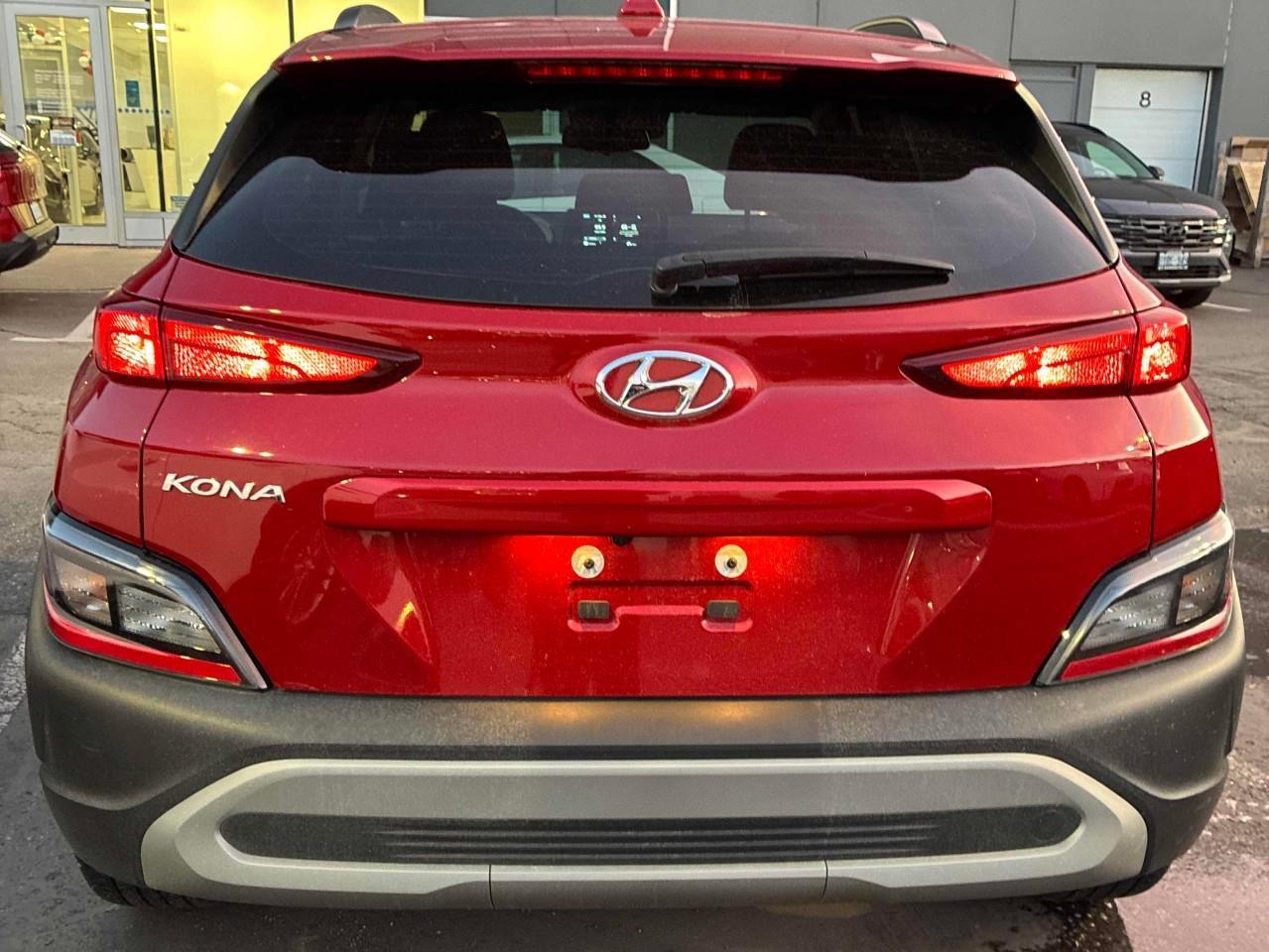 2022 Hyundai KONA 2.0L Preferred 4dr Front-Wheel Drive Photo