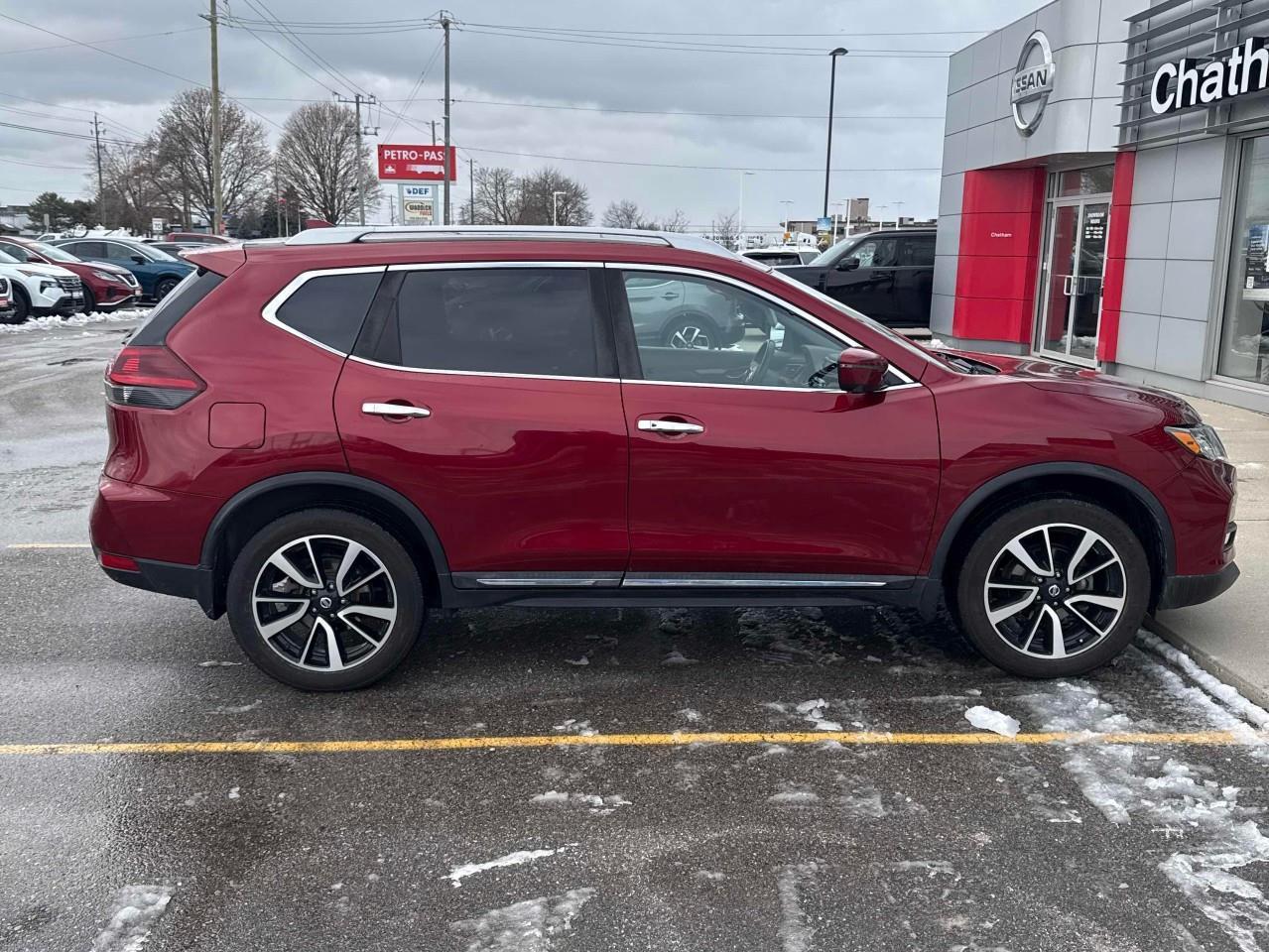 2019 Nissan Rogue  Photo