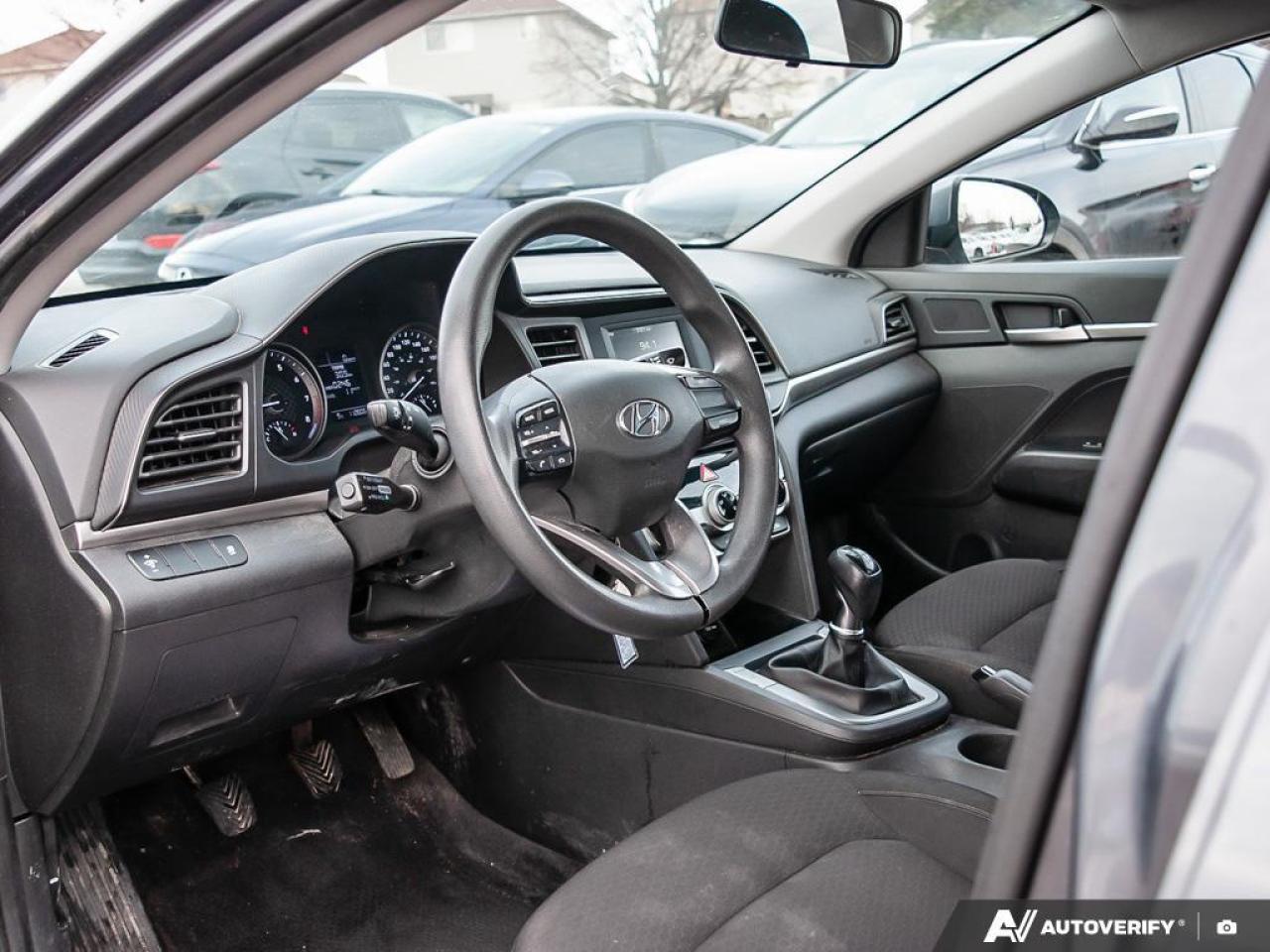 2020 Hyundai Elantra ESSENTIAL 4DR SEDAN Photo