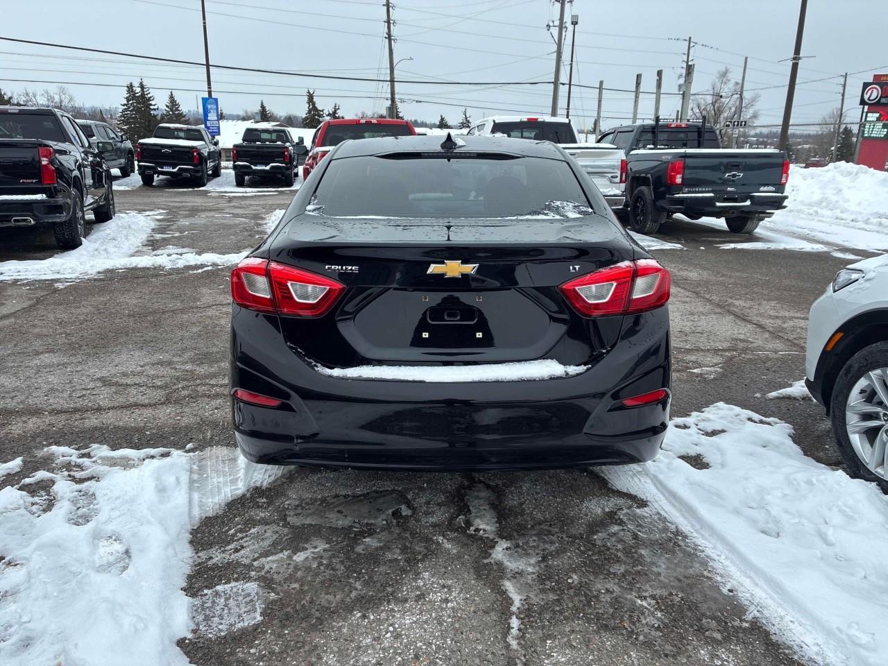 2018 Chevrolet Cruze LT Auto 4dr Sedan Photo