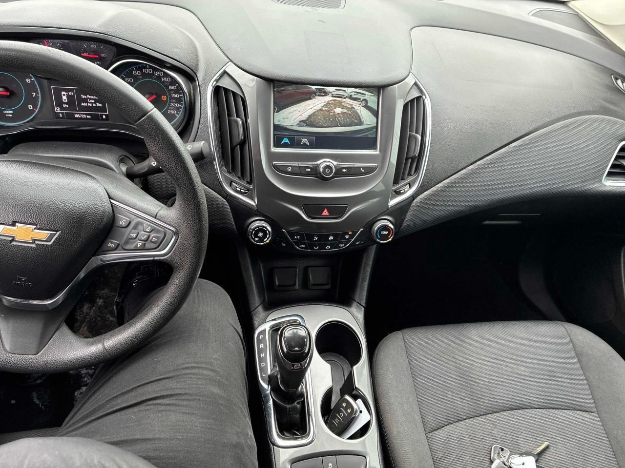 2018 Chevrolet Cruze LT Auto 4dr Sedan Photo