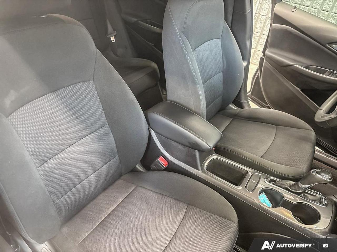 2018 Chevrolet Cruze LT Auto 4dr Sedan Photo