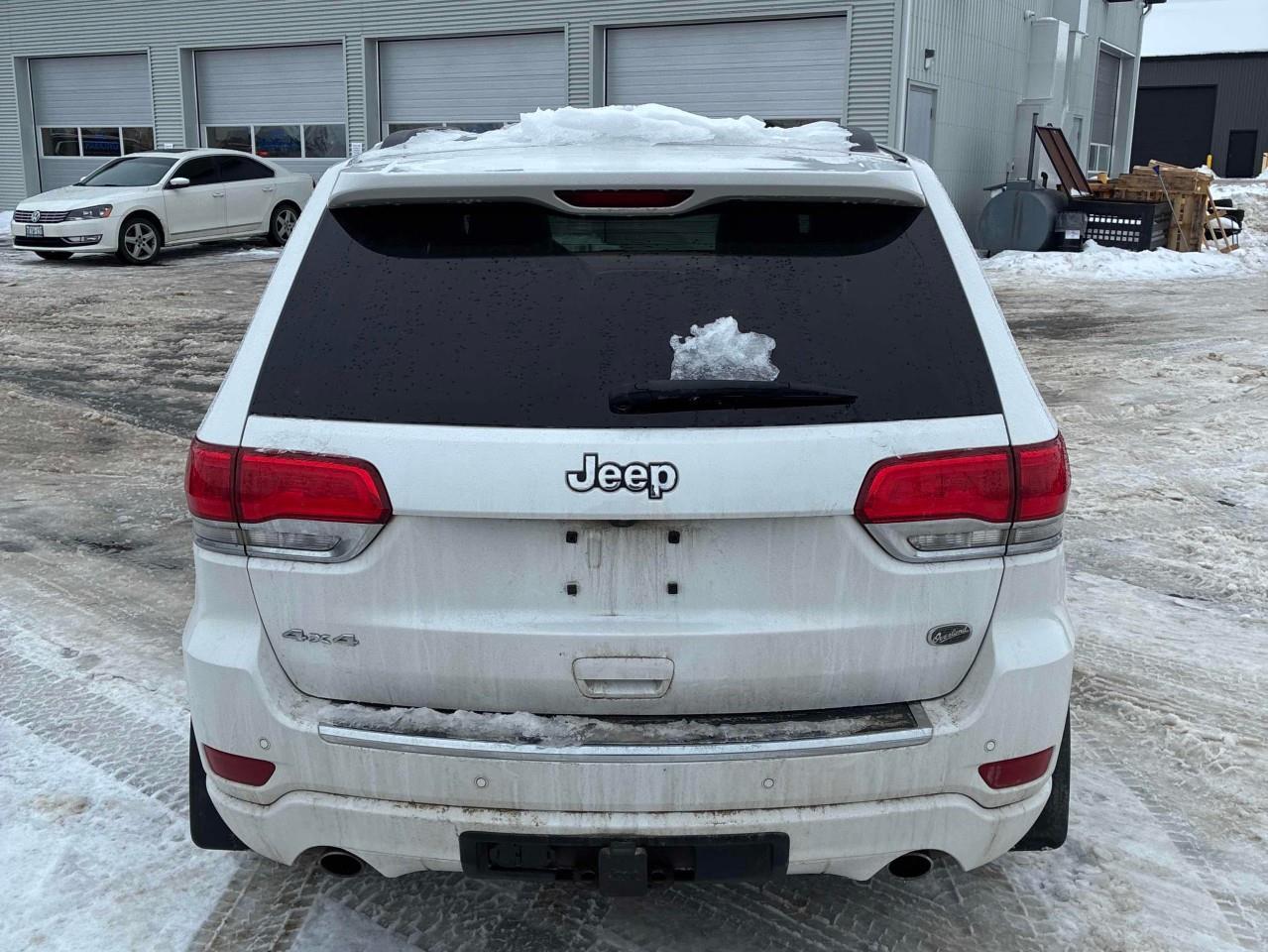 2021 Jeep Grand Cherokee Overland 4dr 4x4 Photo3