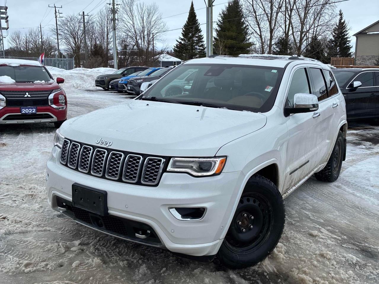 2021 Jeep Grand Cherokee Overland 4dr 4x4 Photo0