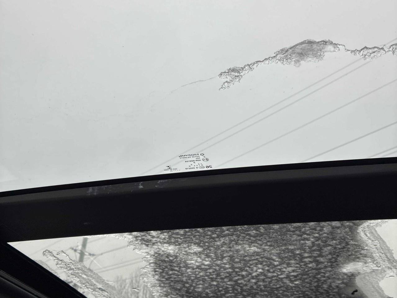 2021 Jeep Grand Cherokee Overland 4dr 4x4 Photo