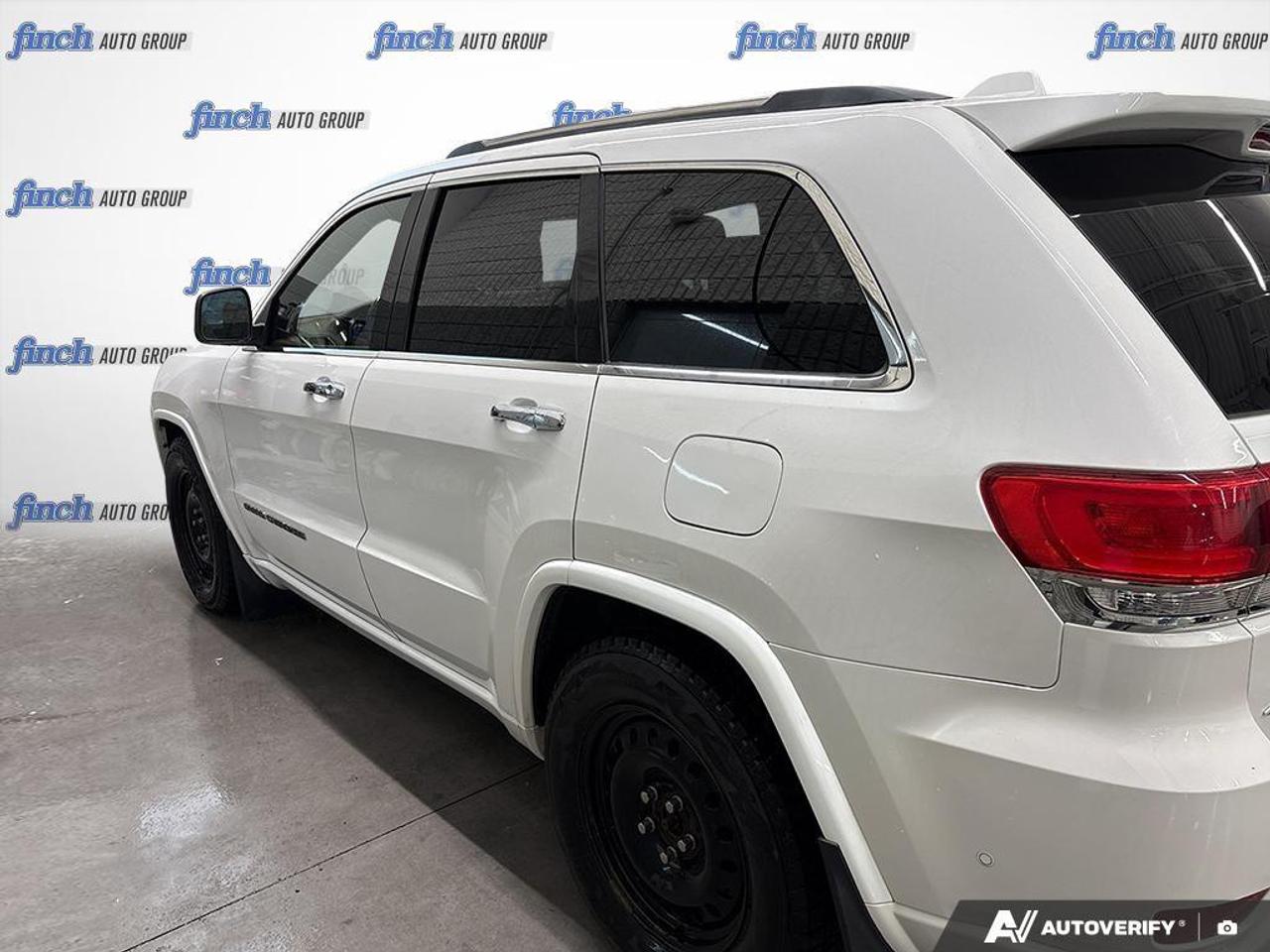 2021 Jeep Grand Cherokee Overland 4dr 4x4 Photo2