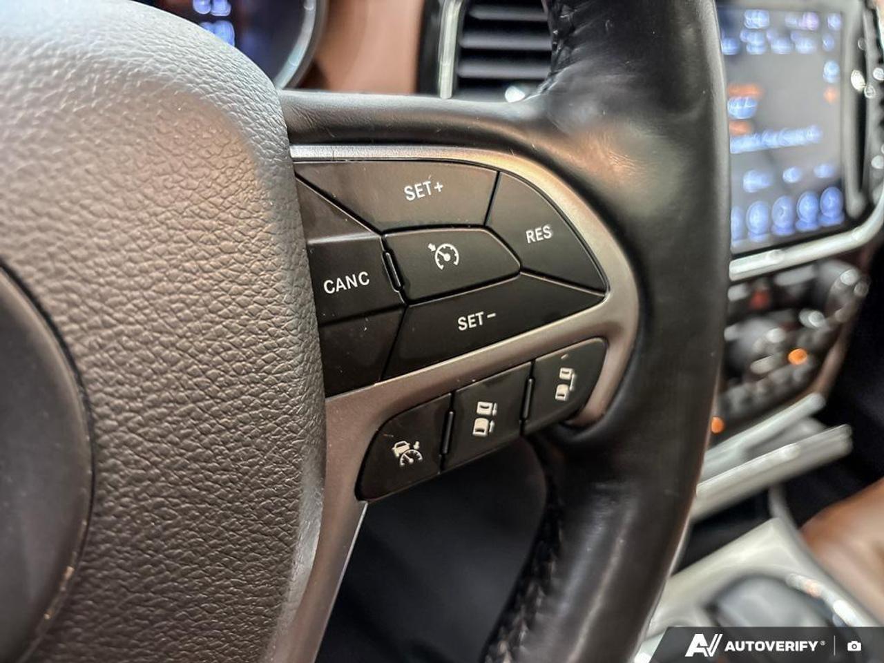 2021 Jeep Grand Cherokee Overland 4dr 4x4 Photo