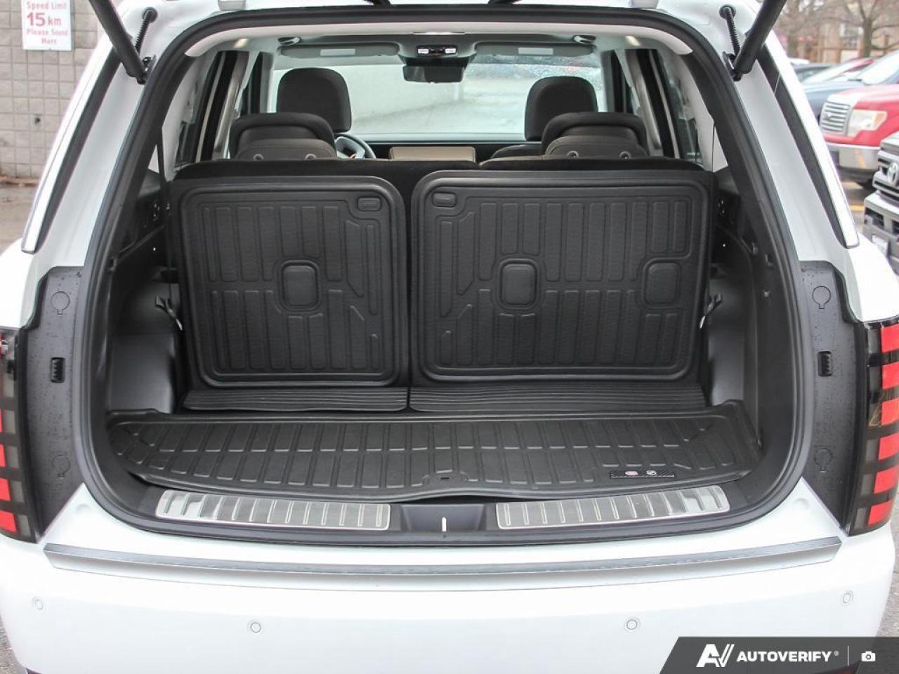 2026 Hyundai Palisade HEV Ultimate Calligraphy 4dr All-Wheel Drive Photo