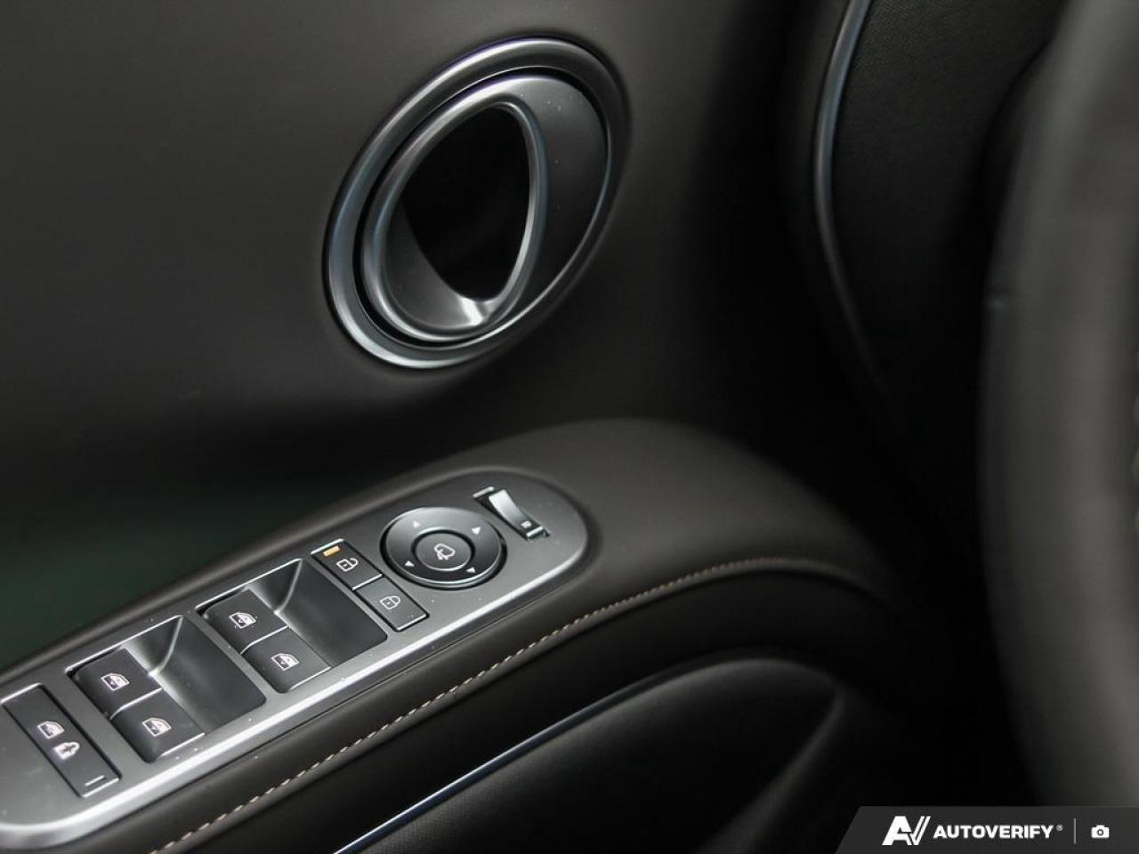 2026 Hyundai Palisade HEV Ultimate Calligraphy 4dr All-Wheel Drive Photo