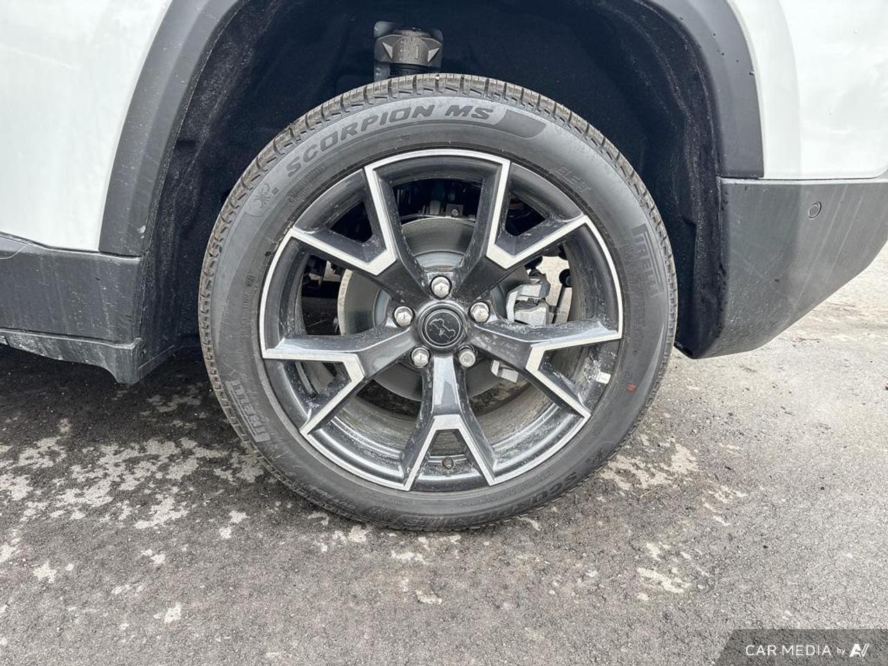 2026 Jeep Cherokee Overland 4dr 4x4 Photo